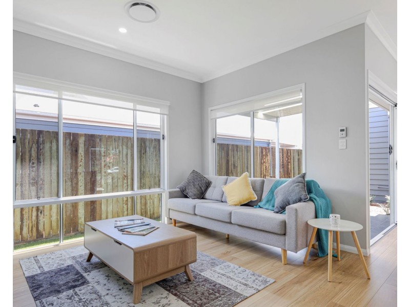 3/13 Janine Court, Kearneys Spring QLD 4350