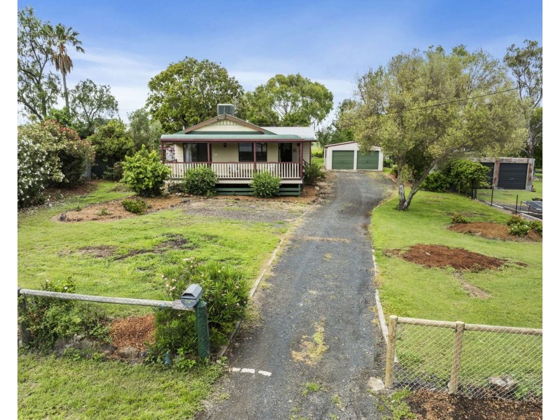 24 Claire-Lee Crescent, Kingsthorpe QLD 4400