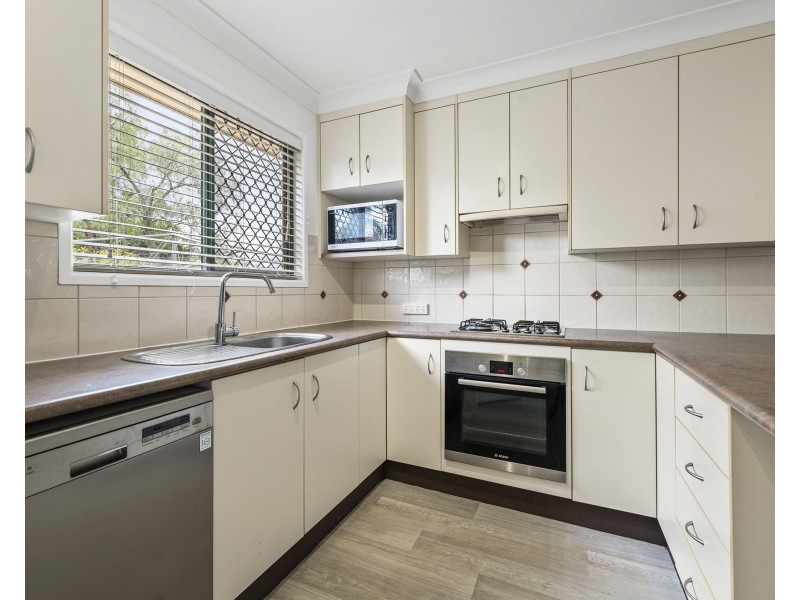 24 Claire-Lee Crescent, Kingsthorpe QLD 4400