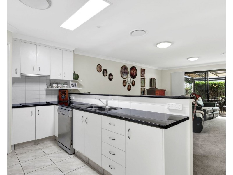 4/438 Hume Street, Middle Ridge QLD 4350