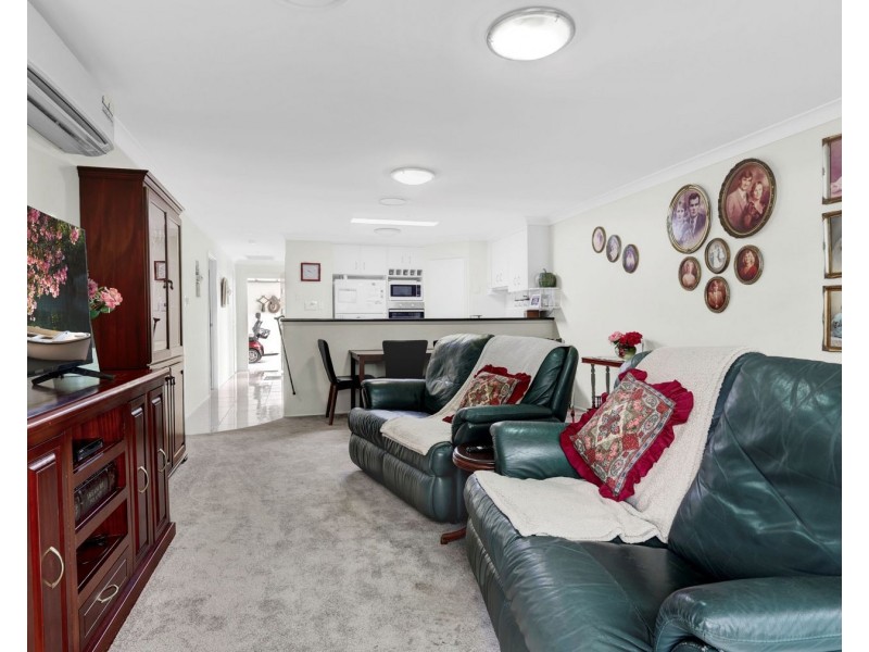 4/438 Hume Street, Middle Ridge QLD 4350