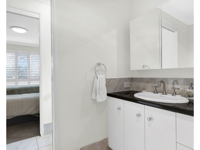 4/438 Hume Street, Middle Ridge QLD 4350