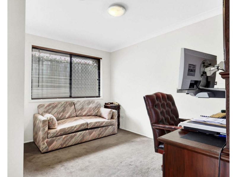 4/438 Hume Street, Middle Ridge QLD 4350