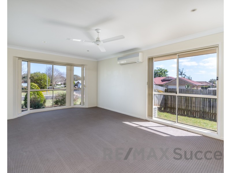 2 Deller Close, Middle Ridge QLD 4350