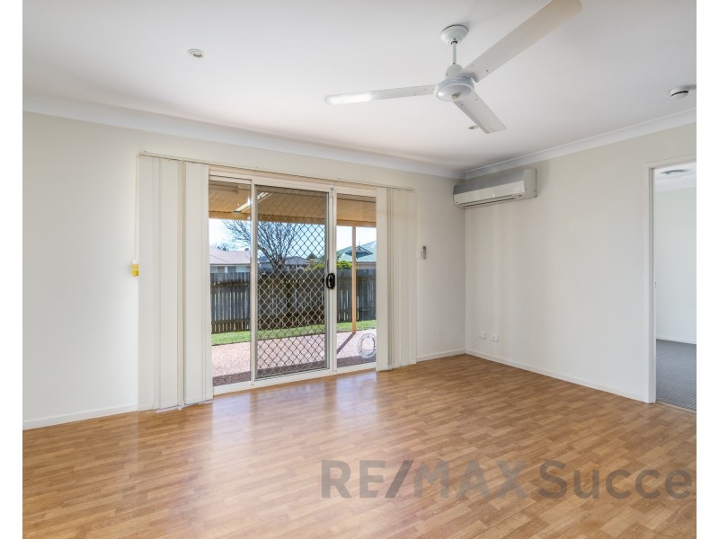 2 Deller Close, Middle Ridge QLD 4350