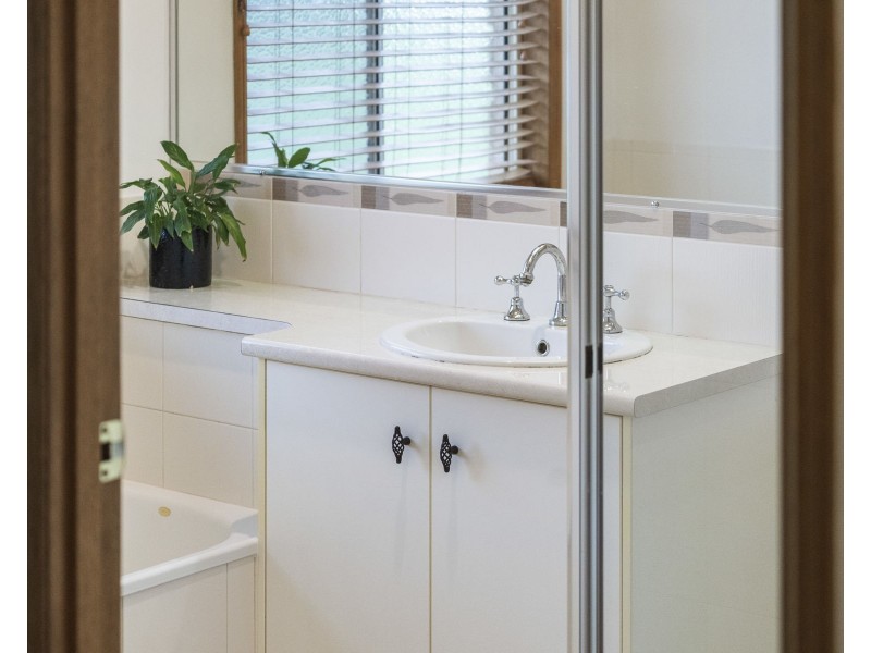 145 Six Mile Creek Road, Postmans Ridge QLD 4352