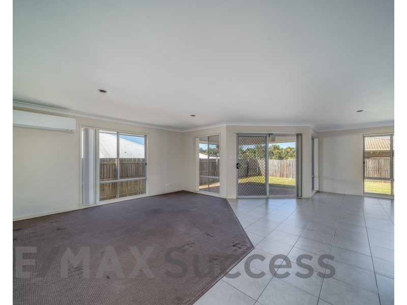 90A Hogg Street, Wilsonton Heights QLD 4350