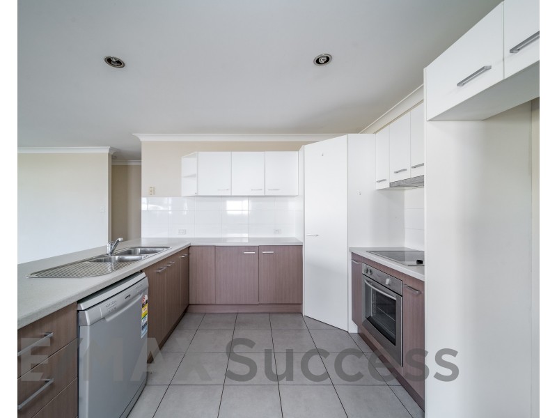 90A Hogg Street, Wilsonton Heights QLD 4350