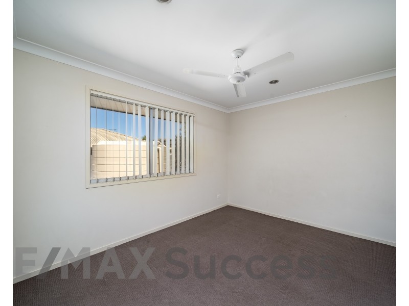 90A Hogg Street, Wilsonton Heights QLD 4350