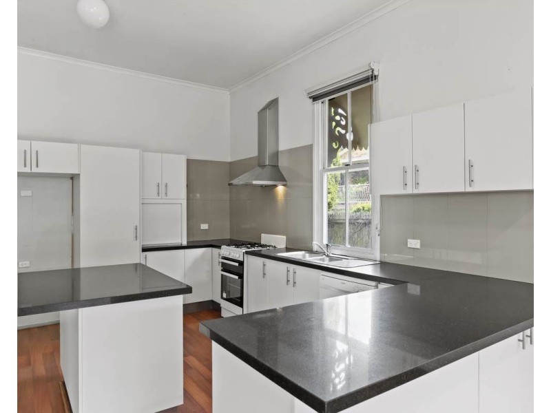 19 Herries Street, East Toowoomba QLD 4350