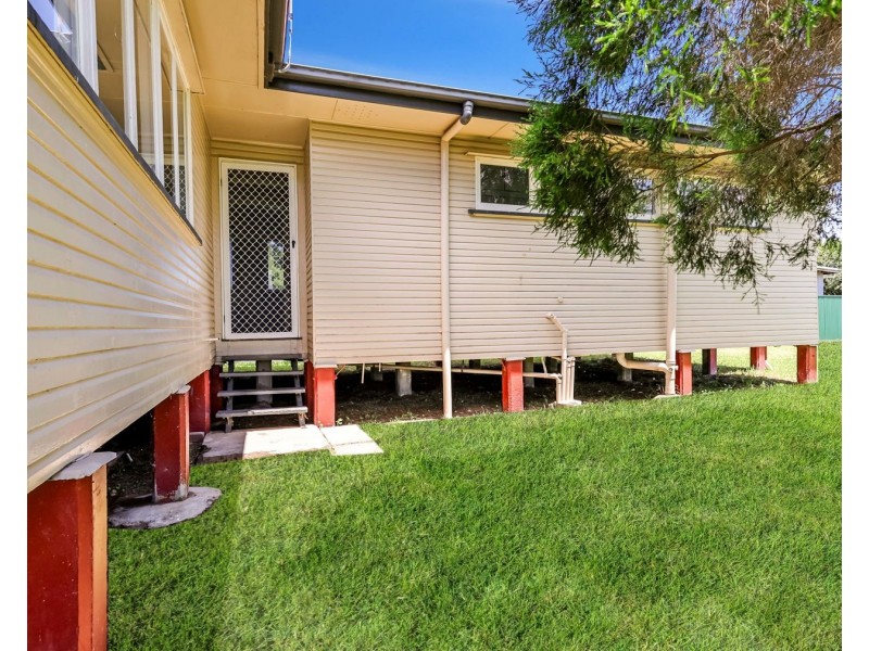 13 Hope Street, Warwick QLD 4370