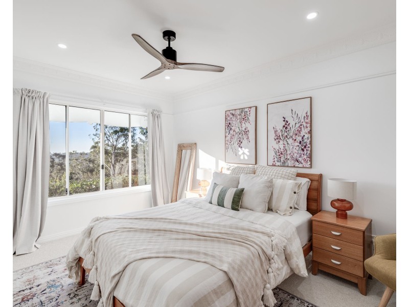 1 Eclipse Court, Highfields QLD 4352