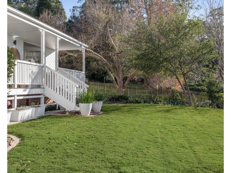 1 Eclipse Court, Highfields QLD 4352