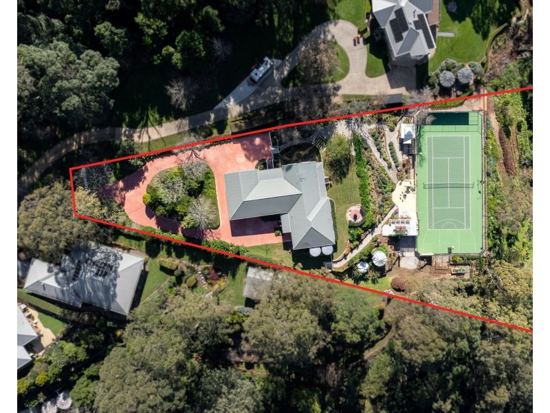 1 Eclipse Court, Highfields QLD 4352