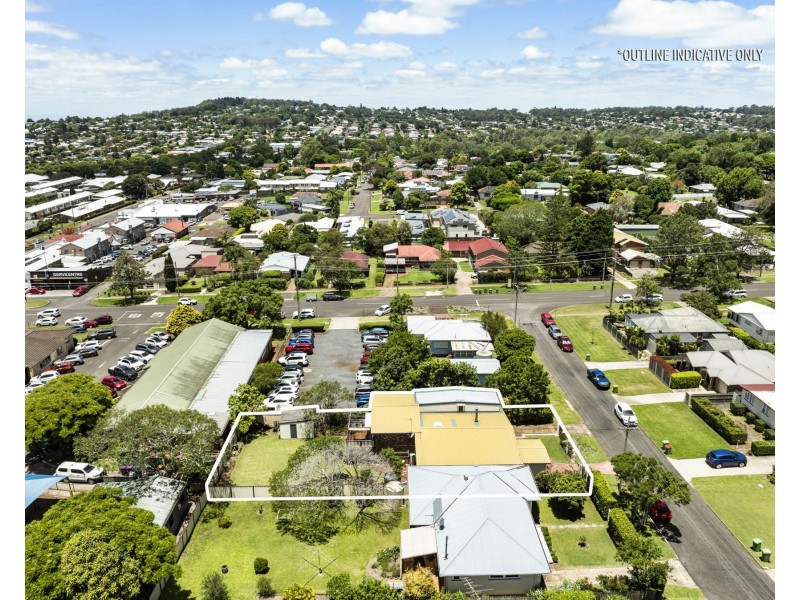 1 Norah Street, Centenary Heights QLD 4350