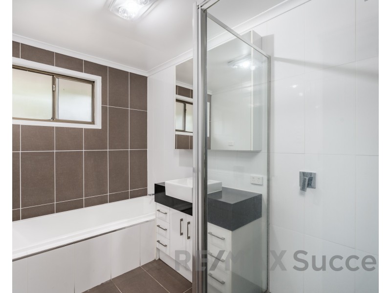 1/33 Cortess Street, Kearneys Spring QLD 4350