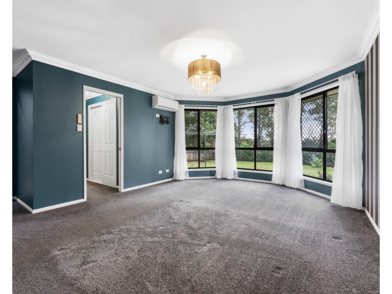 2 Wattle Close, Highfields QLD 4352