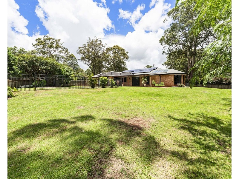2 Wattle Close, Highfields QLD 4352