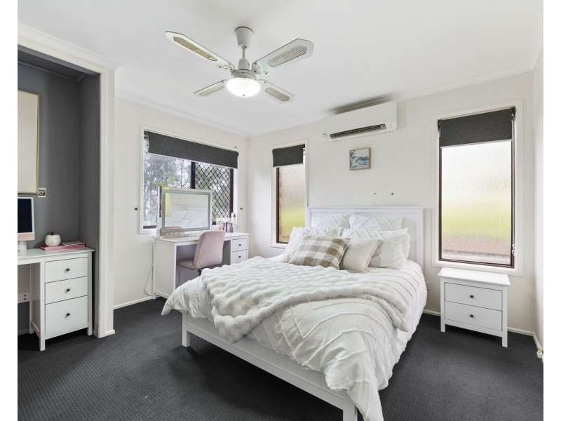 6 Fawngrove Drive, Glenvale QLD 4350