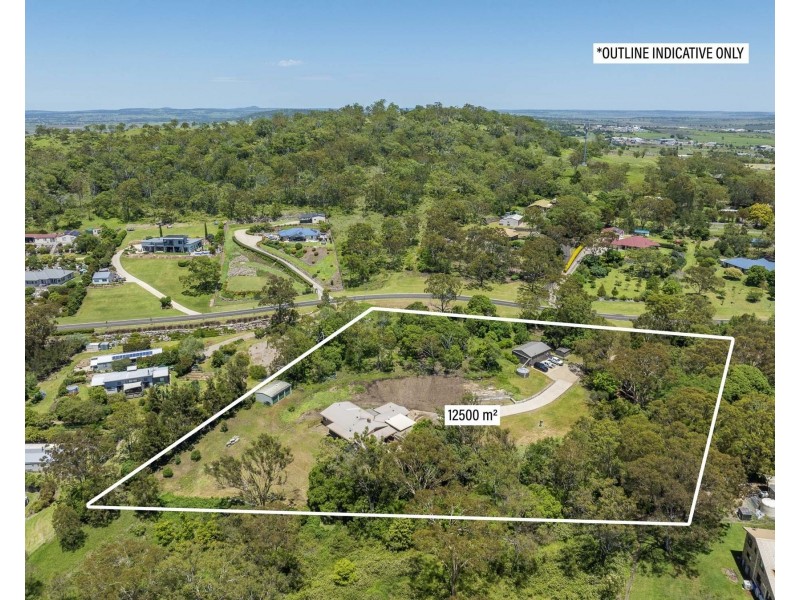 6 Fawngrove Drive, Glenvale QLD 4350