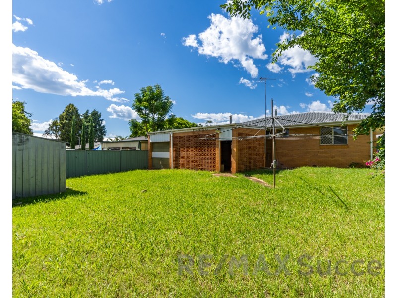 15 Dalgleish Street, South Toowoomba QLD 4350