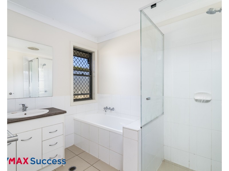 7 Christo Court, Meringandan West QLD 4352