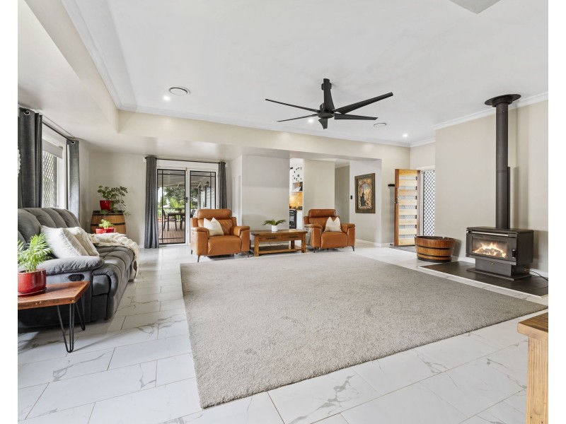 7 Lemnos Street, Harlaxton QLD 4350