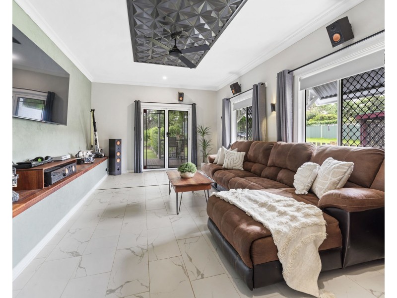 7 Lemnos Street, Harlaxton QLD 4350