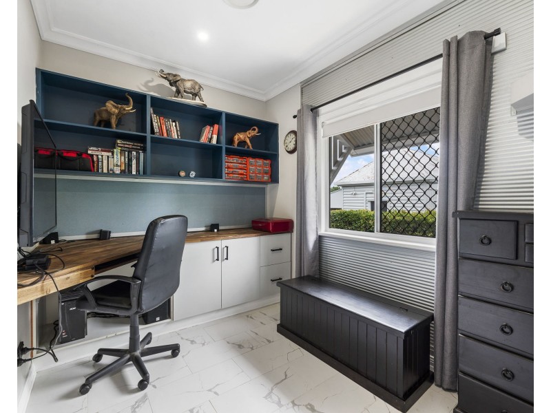 7 Lemnos Street, Harlaxton QLD 4350