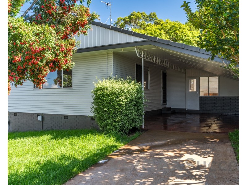 8 Norah Street, Centenary Heights QLD 4350
