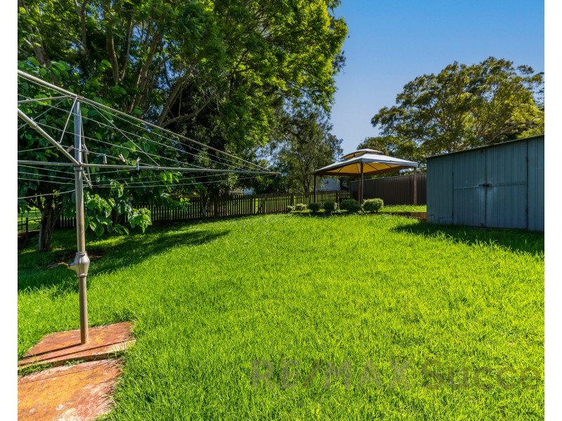 8 Norah Street, Centenary Heights QLD 4350