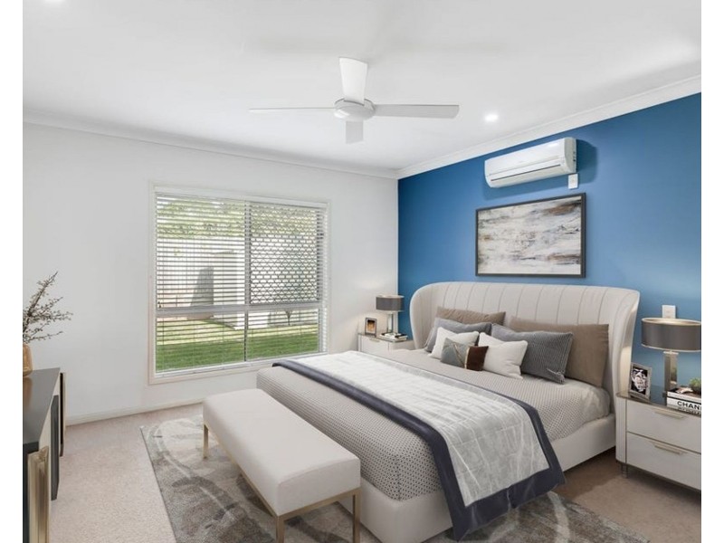 18 Howard Street, Middle Ridge QLD 4350