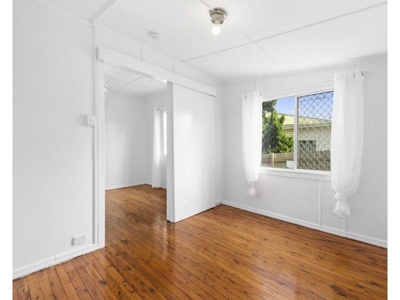 144 Ruthven Street, North Toowoomba QLD 4350