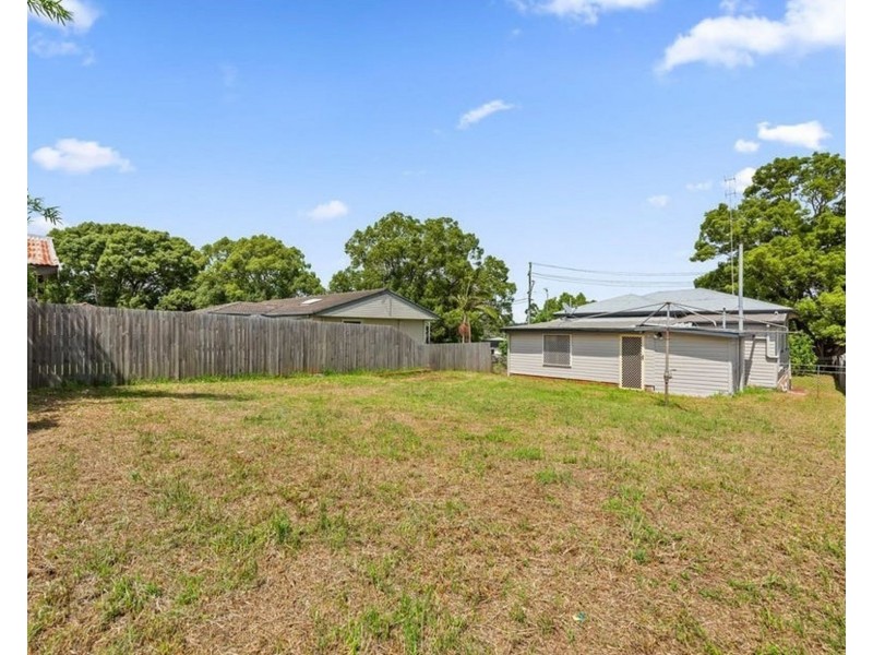 144 Ruthven Street, North Toowoomba QLD 4350