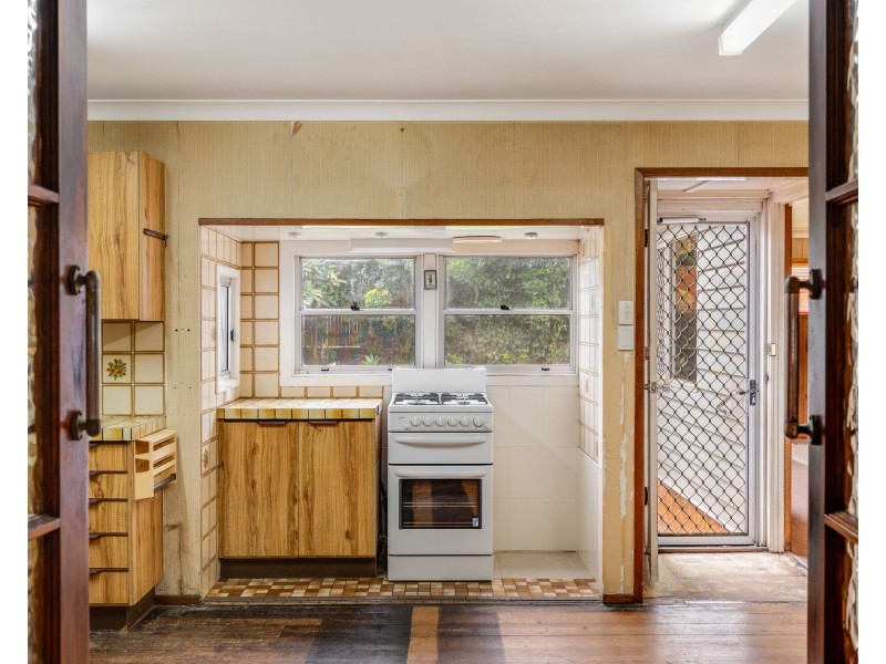 147 West Street, Newtown QLD 4350
