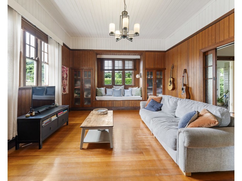 129 Perth Street, South Toowoomba QLD 4350