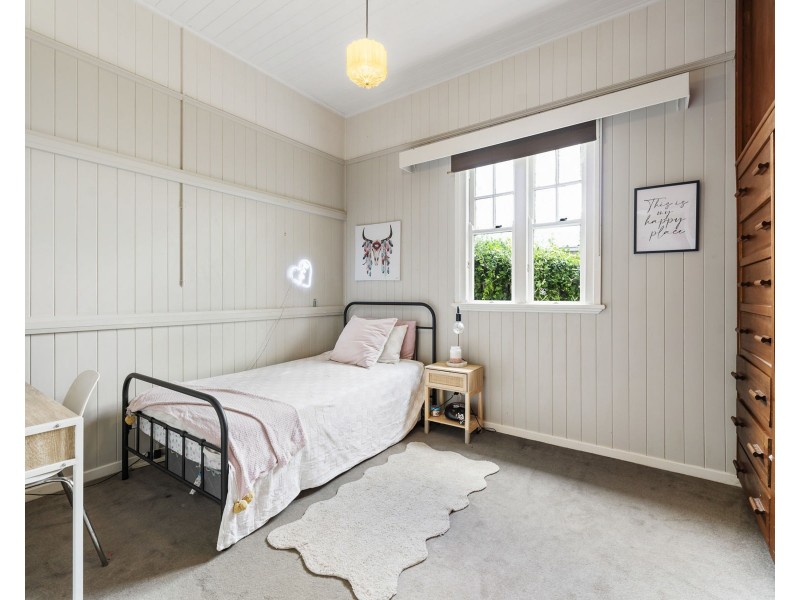 129 Perth Street, South Toowoomba QLD 4350