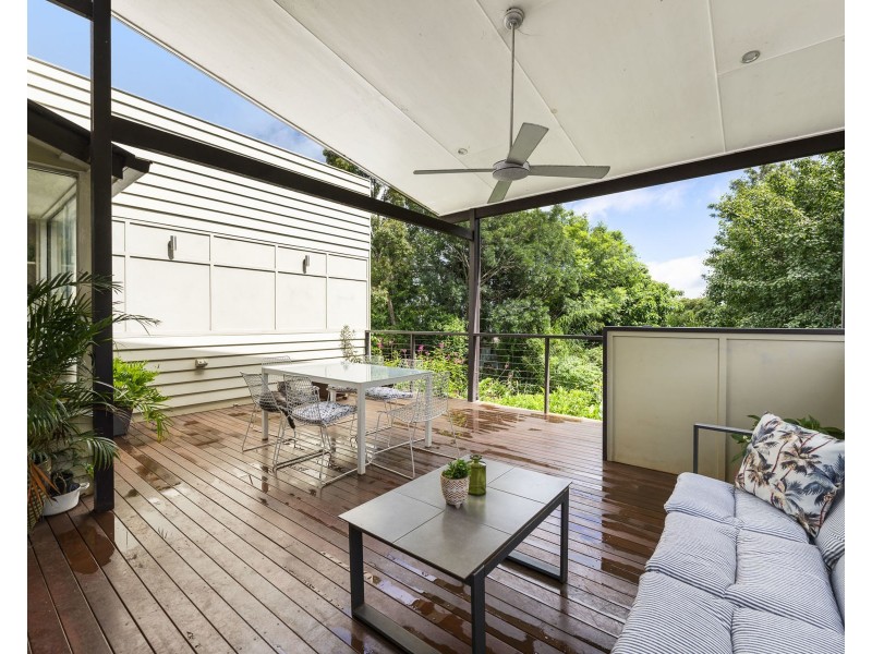 129 Perth Street, South Toowoomba QLD 4350