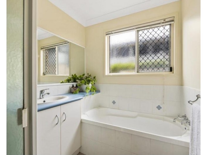 7 Myora Close, Darling Heights QLD 4350