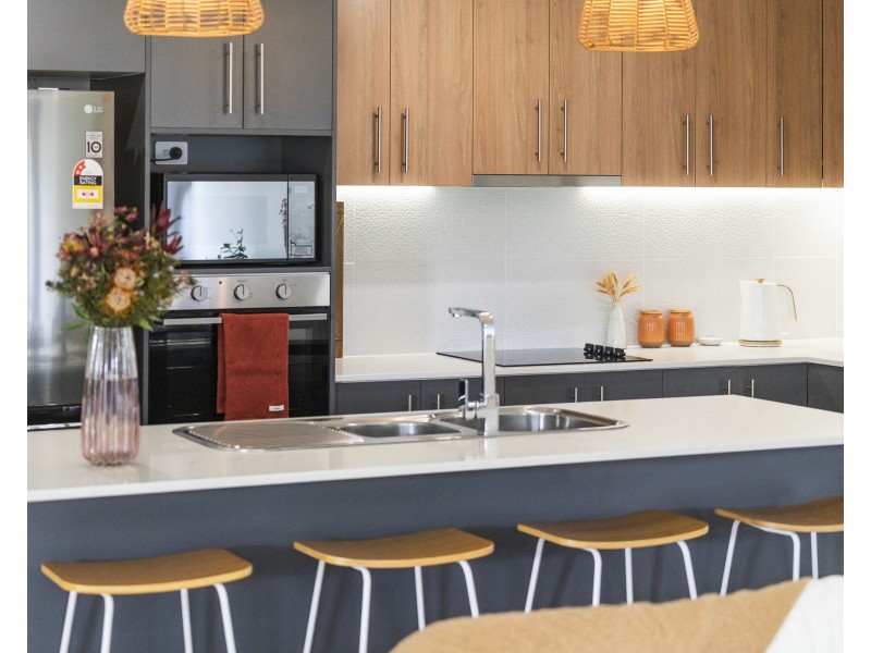 16 Fullbrook Avenue, Highfields QLD 4352