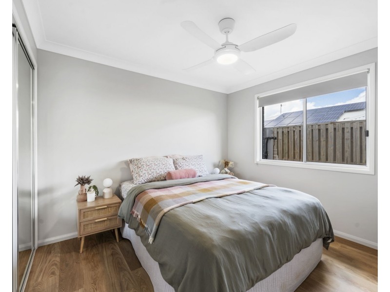 16 Fullbrook Avenue, Highfields QLD 4352