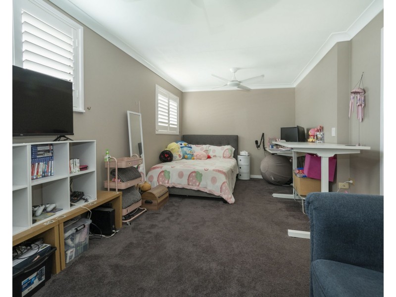 417 Hume Street, Kearneys Spring QLD 4350