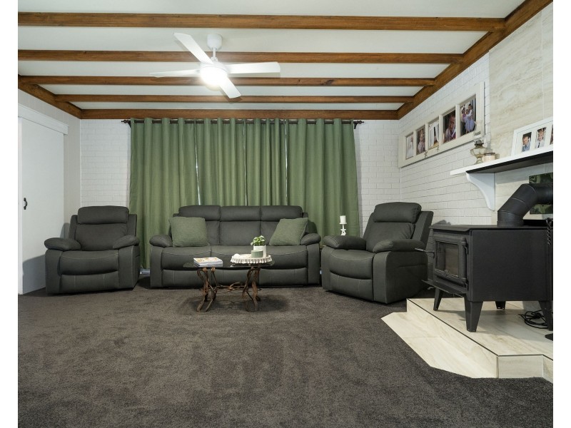 417 Hume Street, Kearneys Spring QLD 4350