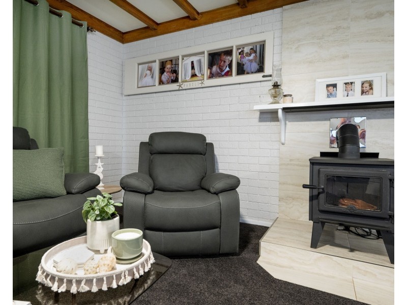 417 Hume Street, Kearneys Spring QLD 4350