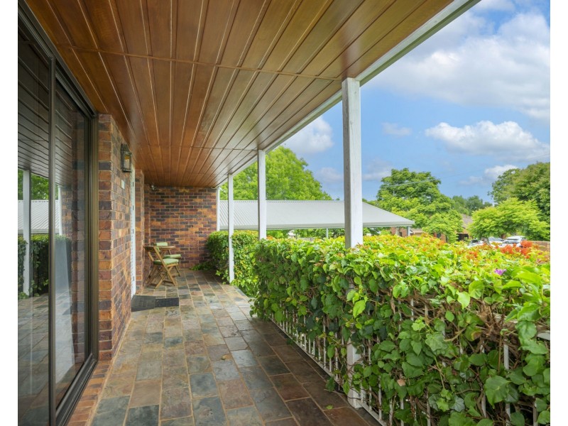 417 Hume Street, Kearneys Spring QLD 4350