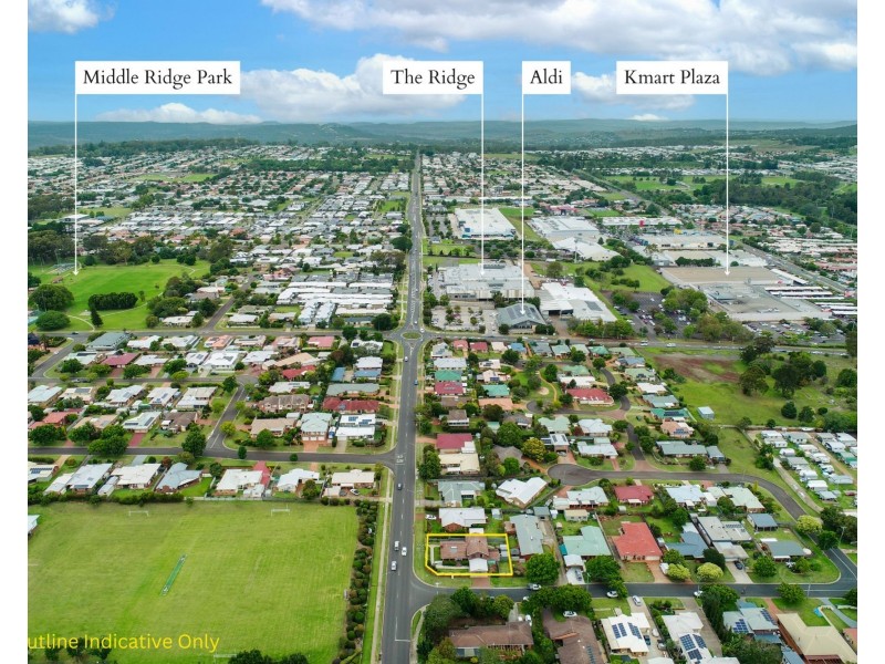 417 Hume Street, Kearneys Spring QLD 4350