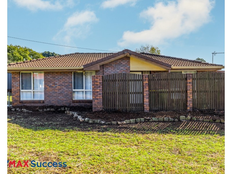 11 Wine Drive, Wilsonton Heights QLD 4350