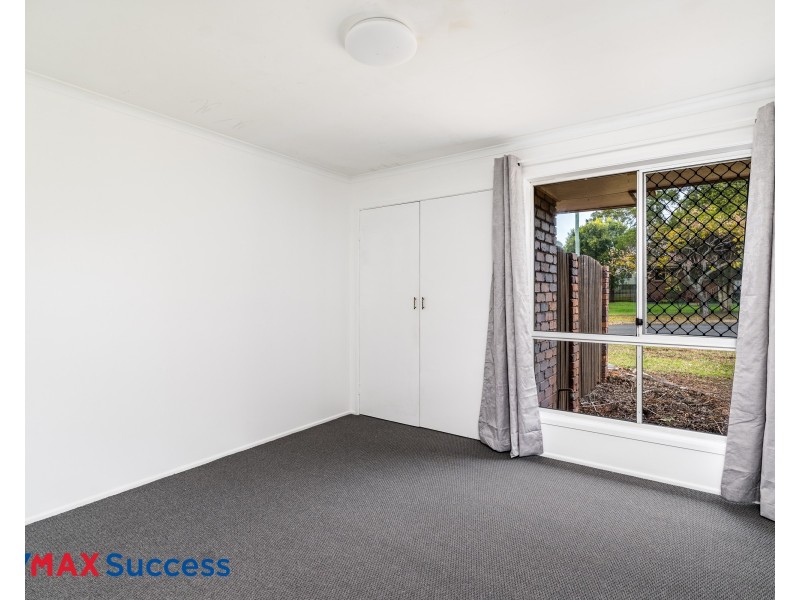 11 Wine Drive, Wilsonton Heights QLD 4350