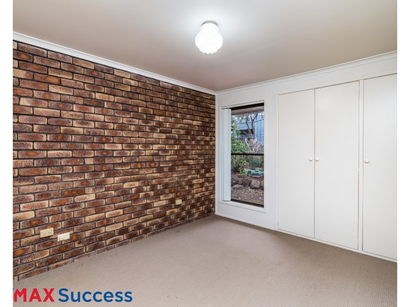 1/14 Ruth Street, Centenary Heights QLD 4350