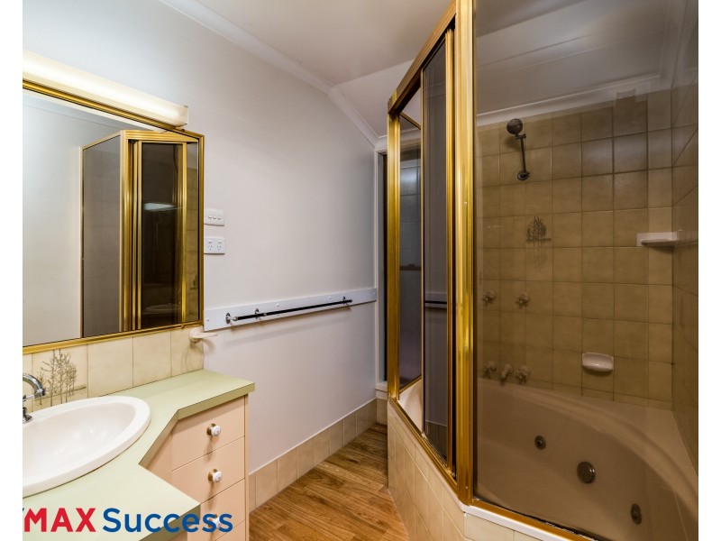 1/14 Ruth Street, Centenary Heights QLD 4350